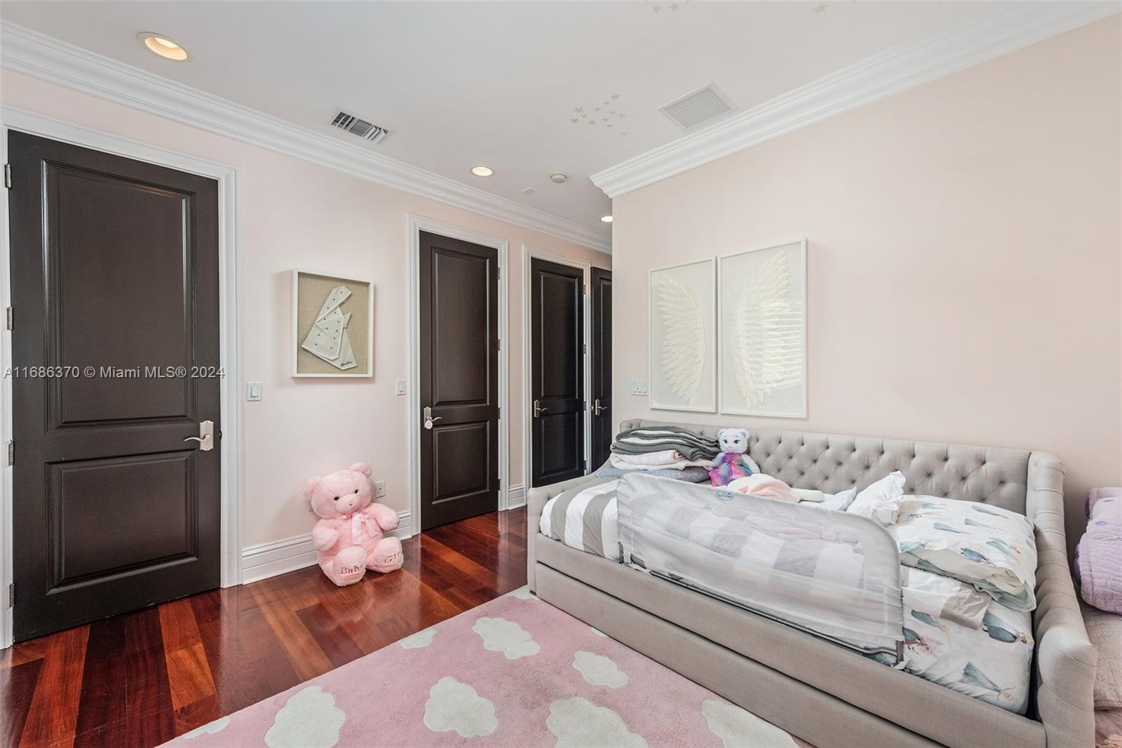 250 Buttonwood Drive Property Photo 26