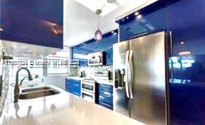 1833 S Ocean Dr Ph1 Property Photo 21