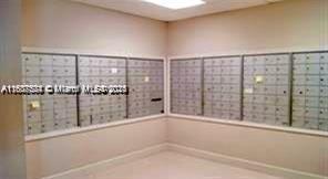 1833 S Ocean Dr Ph1 Property Photo 38