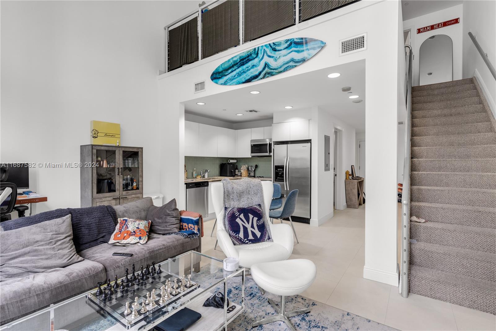 1060 Brickell Ave 409 Property Photo 4