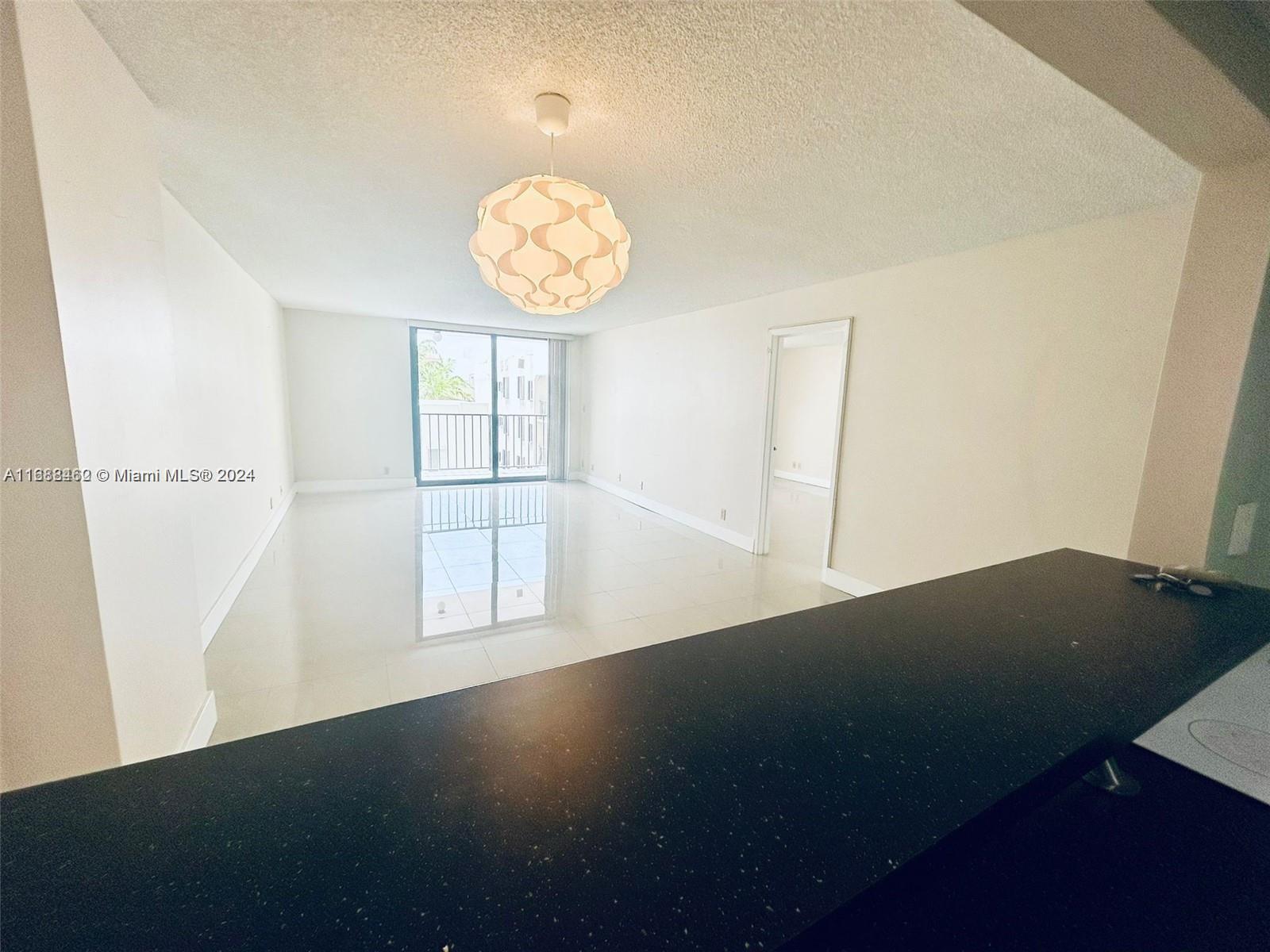 A11688462 Property Photo 3