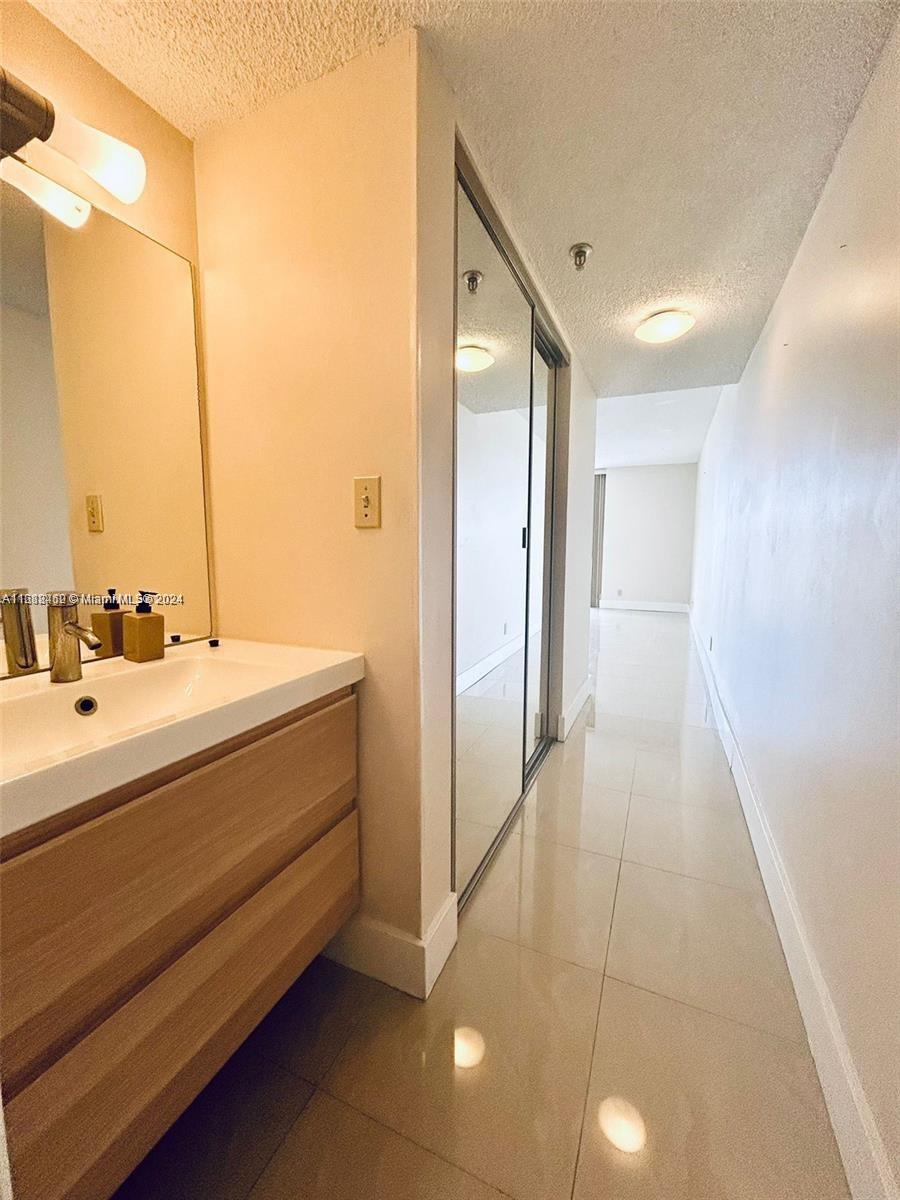 A11688462 Property Photo 6