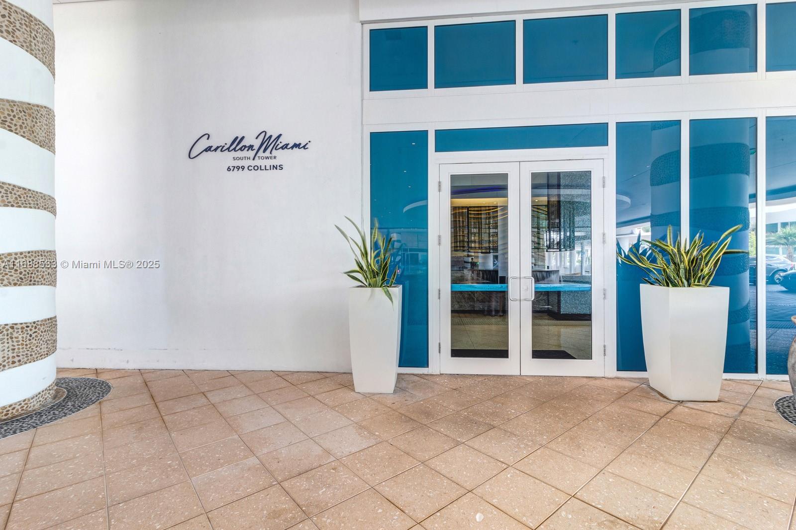 6801 Collins Ave 716 Door (deed 708) Property Photo 24