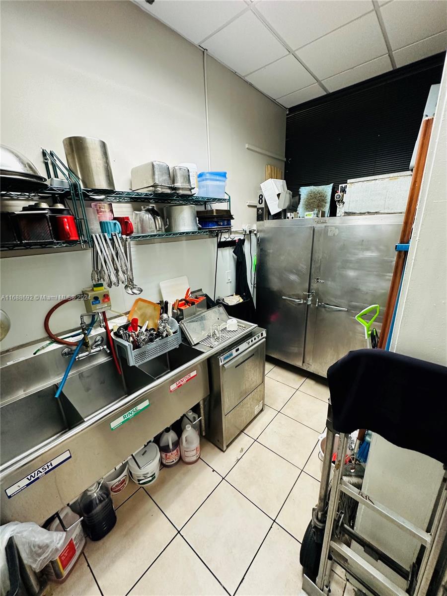 Biscayne Blvd Property Photo 37
