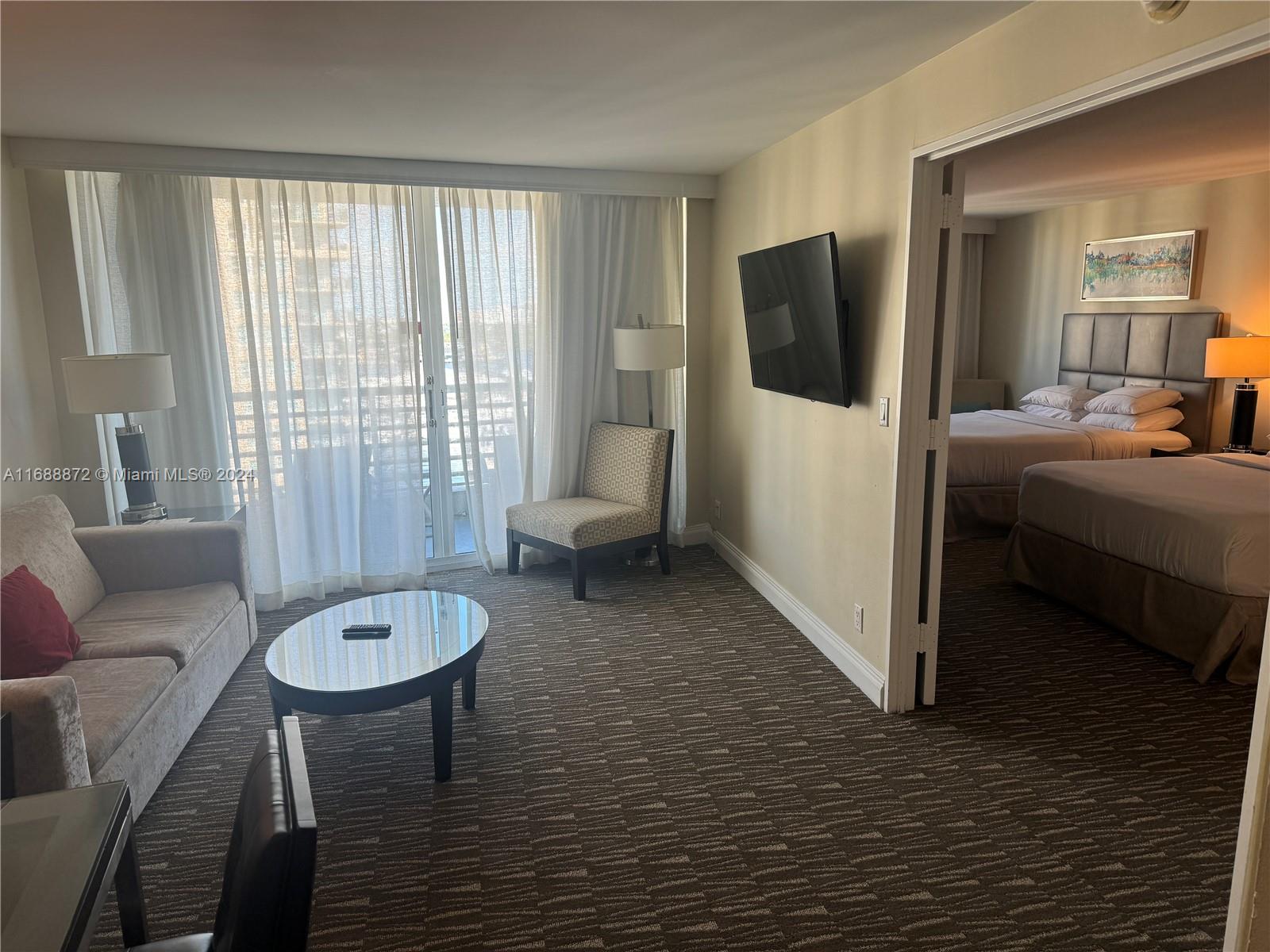 2670 E Sunrise Blvd 1132 Property Photo 11