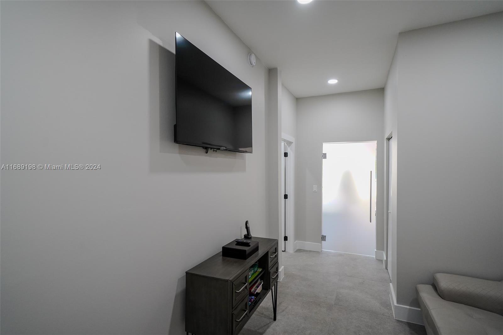 131 Ellis Property Photo 37