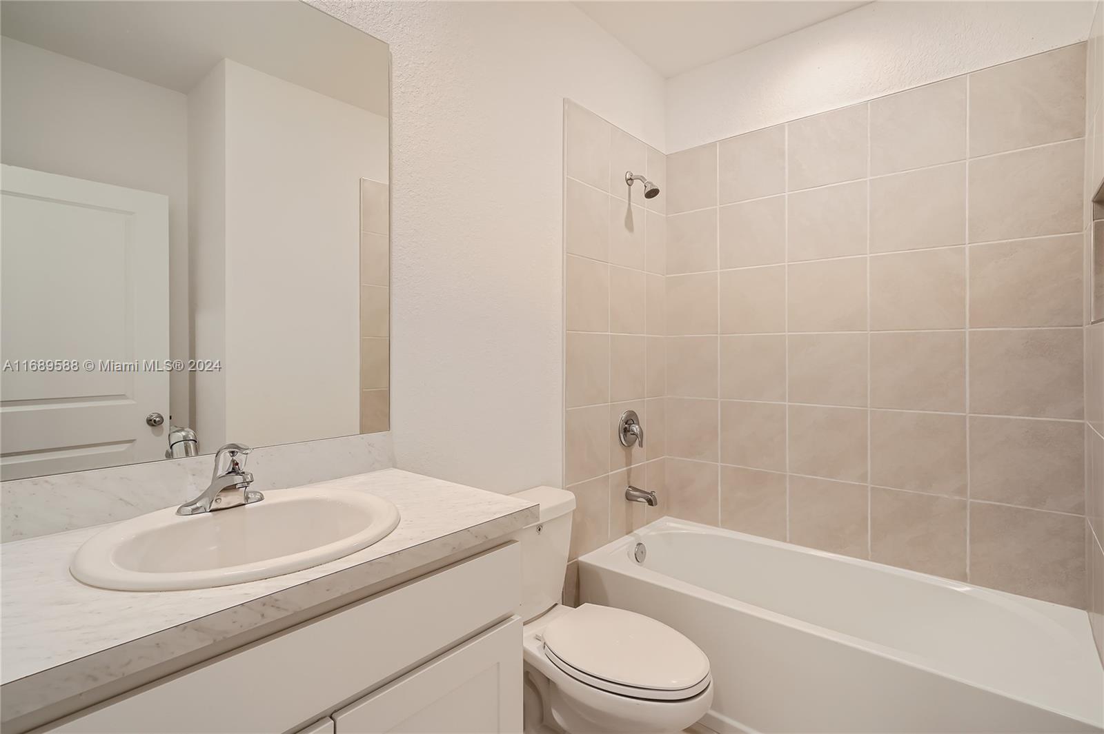 457 Ne 13th Street Property Photo 19