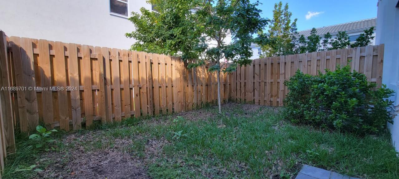 2683 Se 12th St Property Photo 17