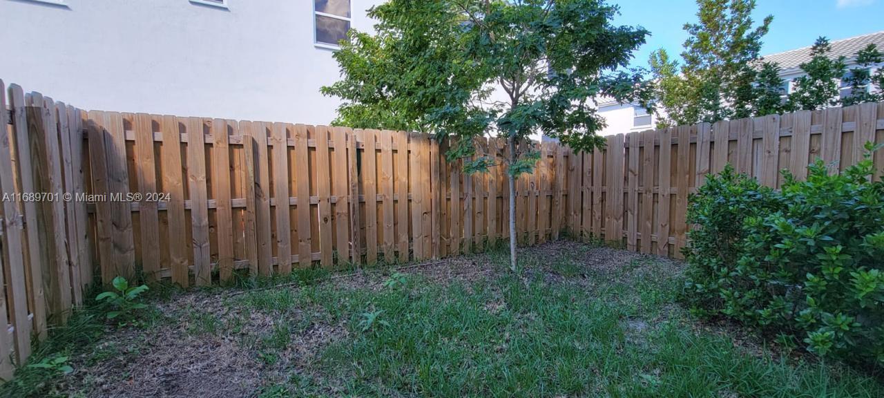 2683 Se 12th St Property Photo 18