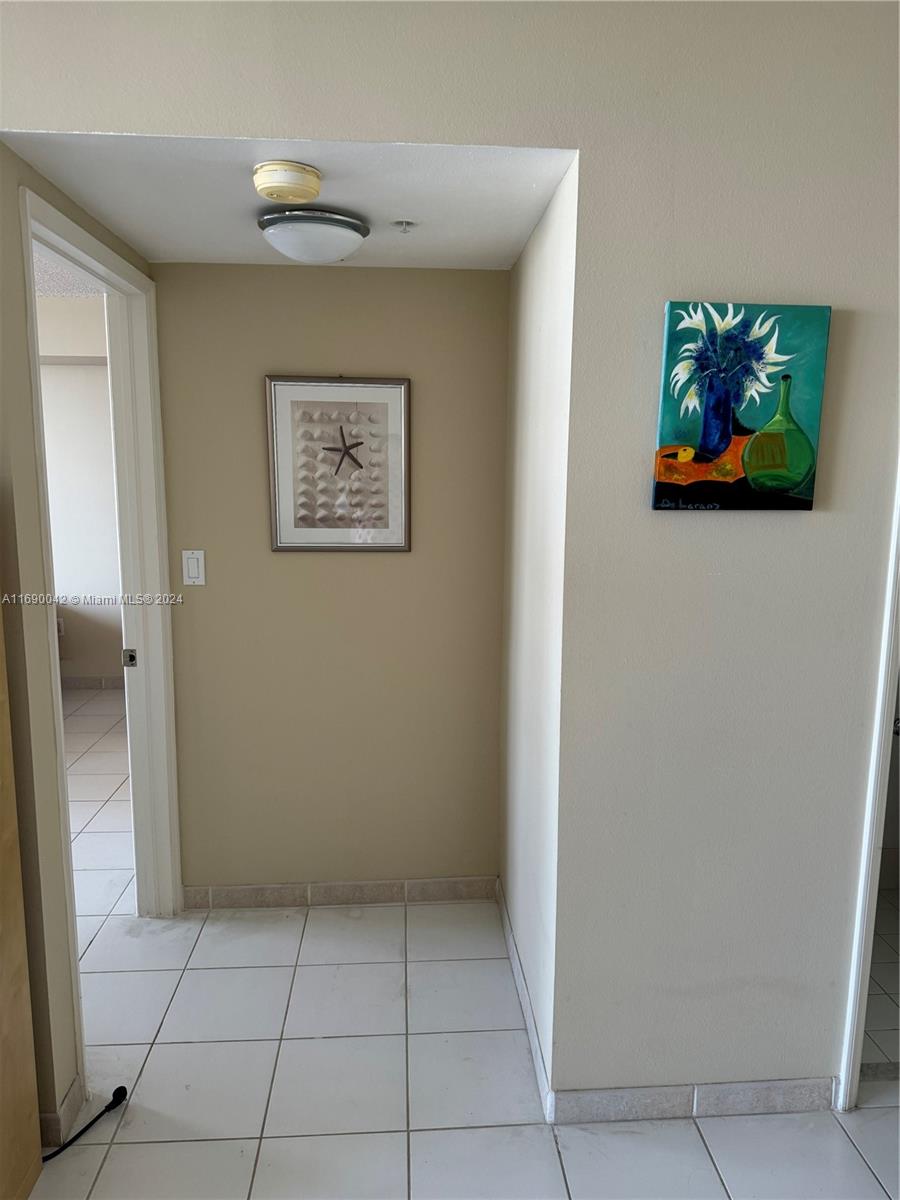 A11690042 Property Photo 21