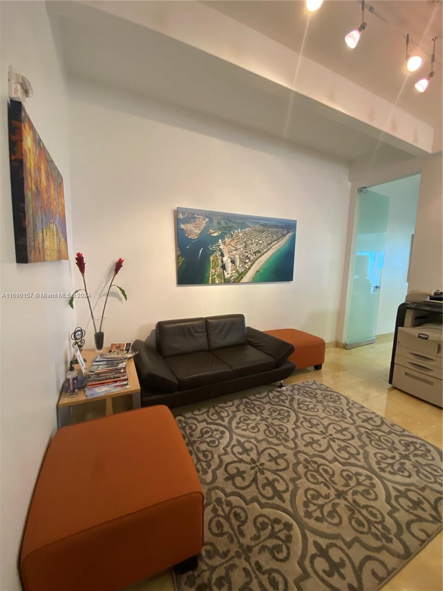 1680 Michigan Ave 1014a Property Photo 15