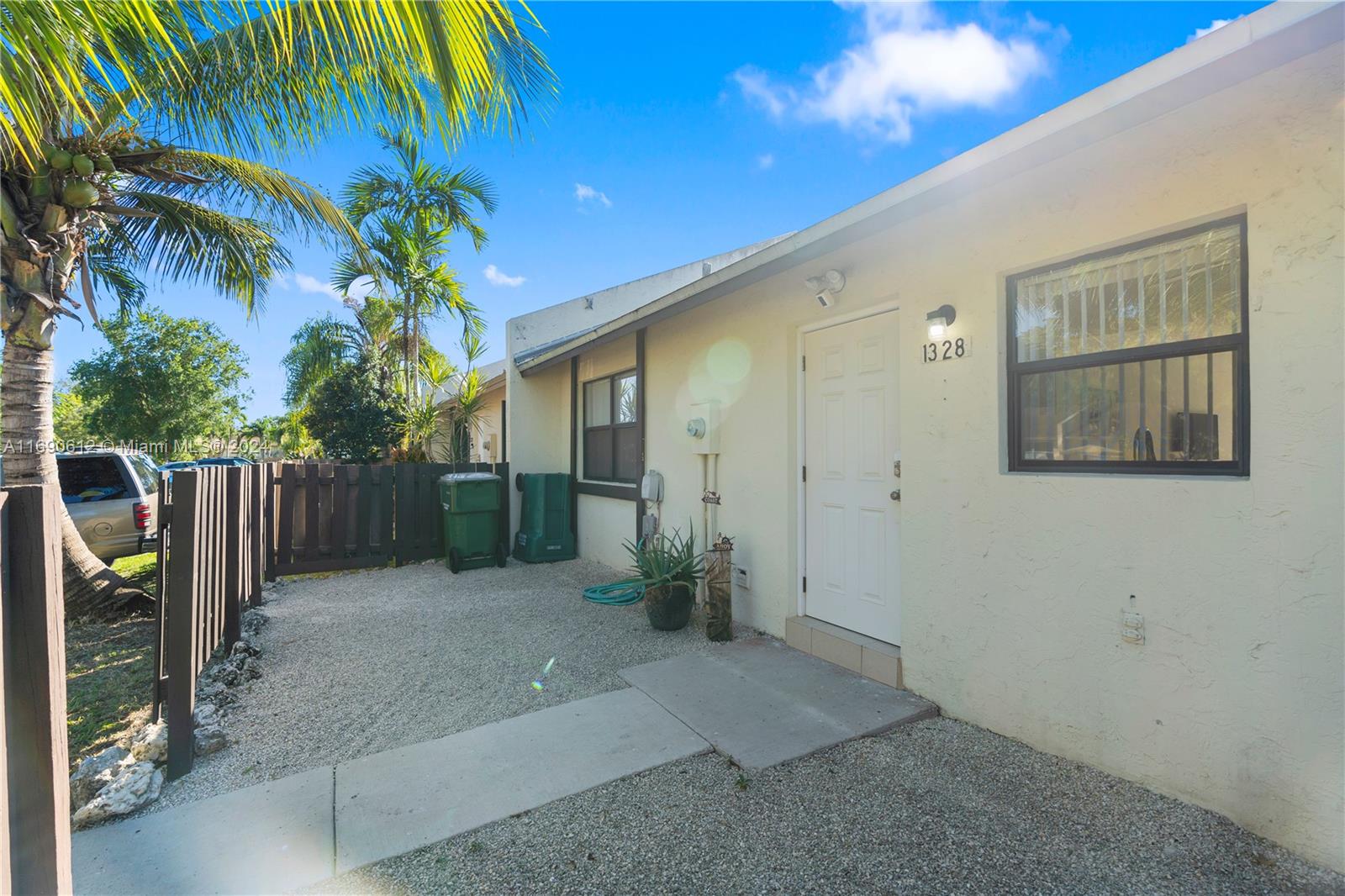 1328 Woodpecker St 0 Property Photo 4