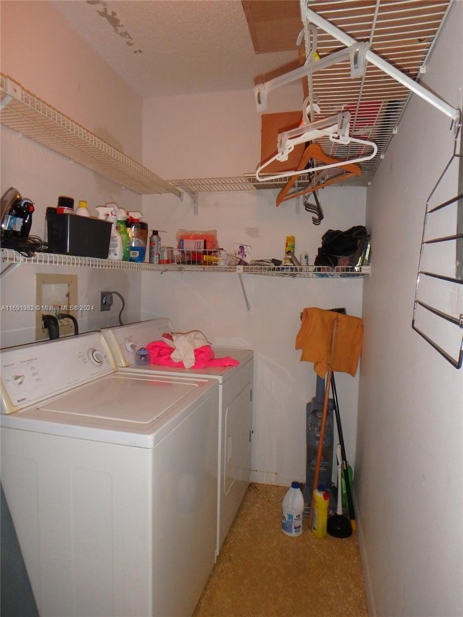 740 Ne 199th St 206g Property Photo 8