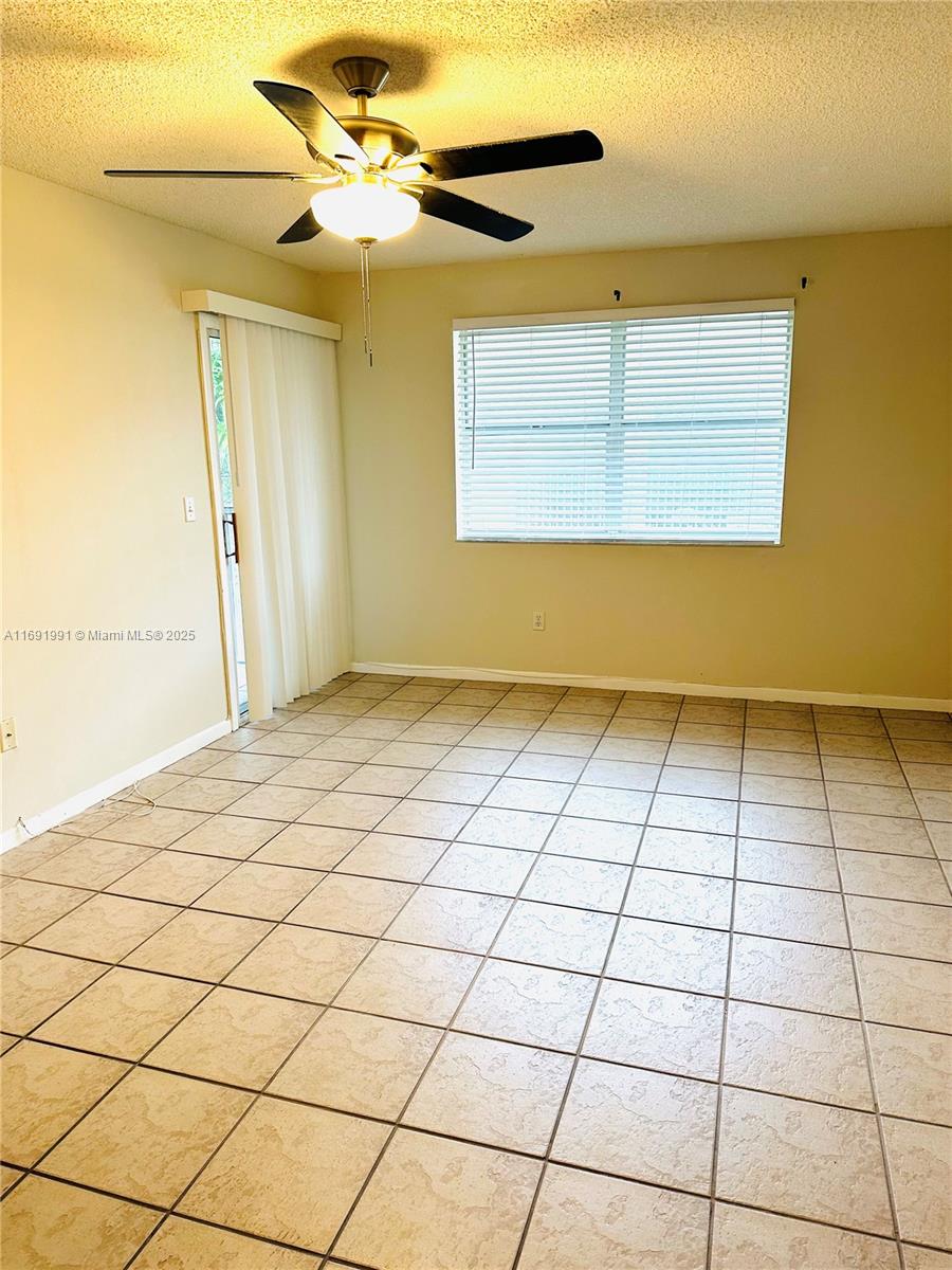 2636 Se 21st Ct 204-c Property Photo 6