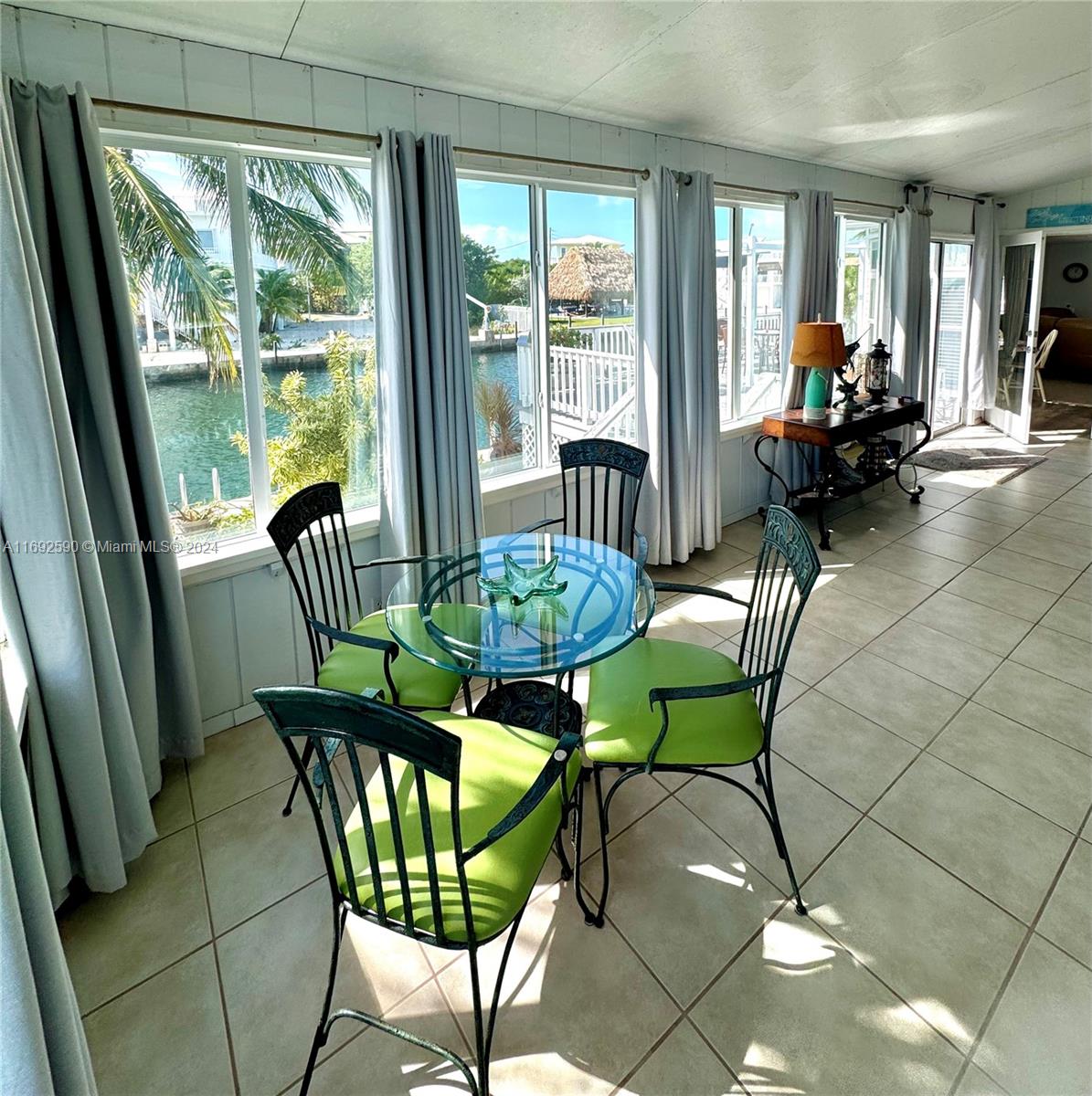 72 Ocean Dr 0 Property Photo 28
