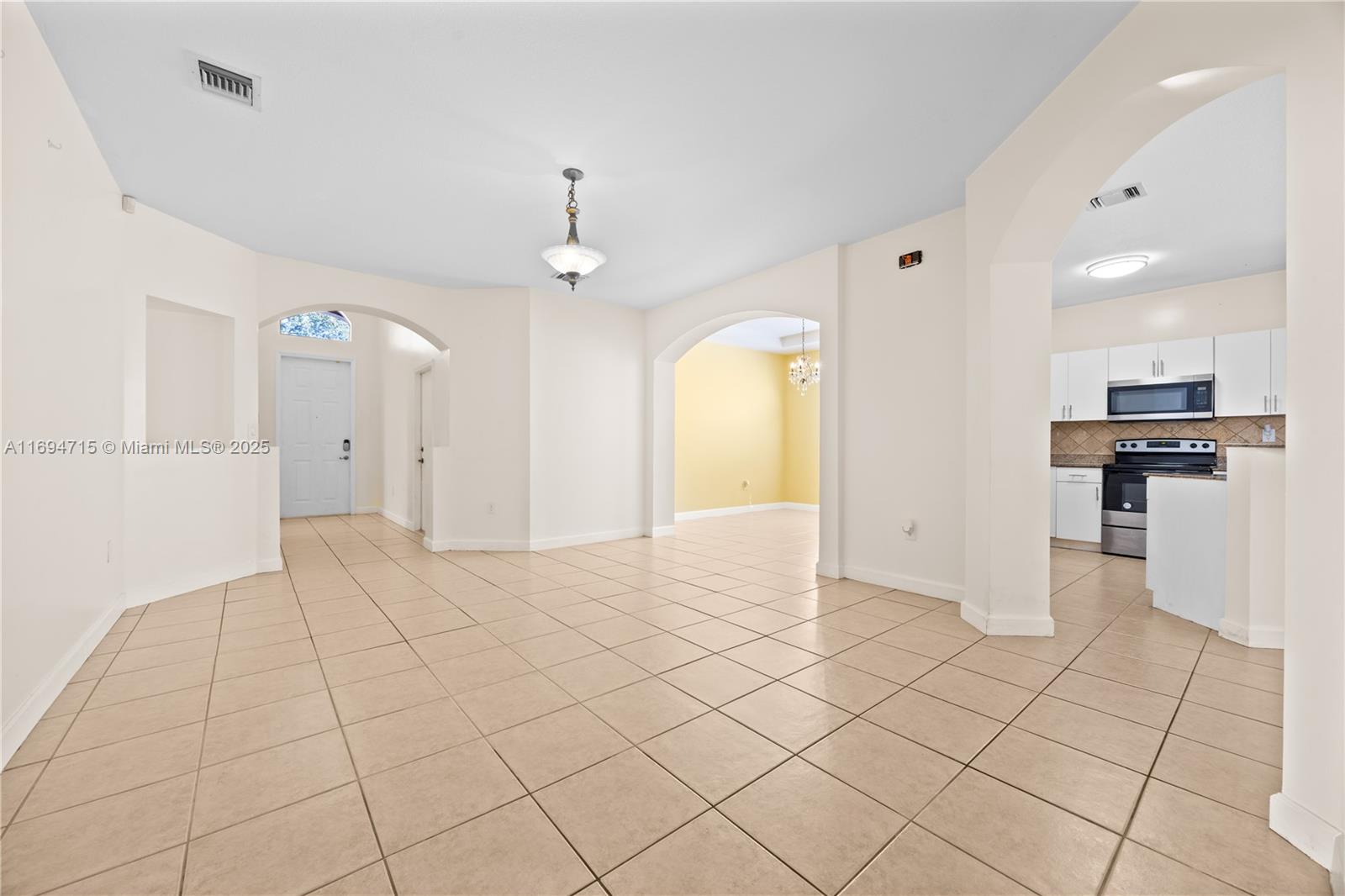 10770 Sw 245th St Property Photo 14