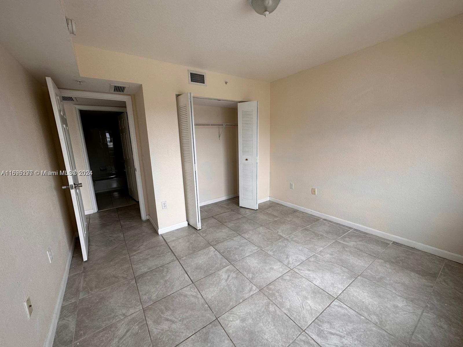 15480 Sw 284th St 2304 Property Photo 7