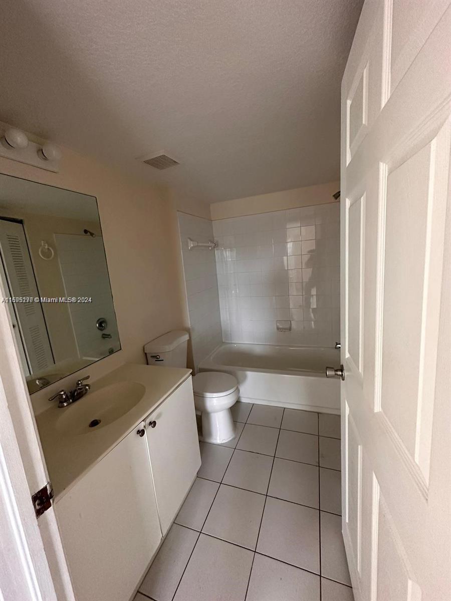 15480 Sw 284th St 2304 Property Photo 9