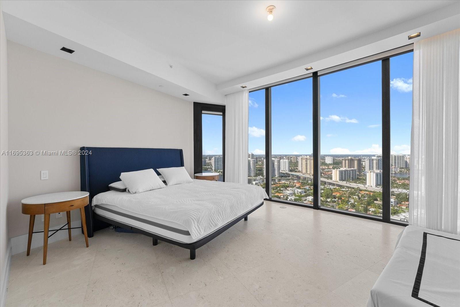 18555 Collins Ave 3405 Property Photo 19