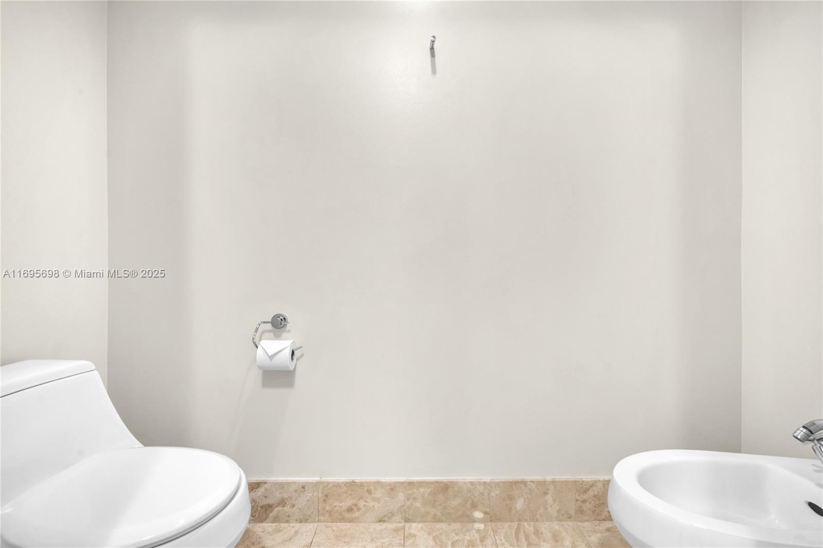 1435 Brickell Ave 3012 Property Photo 25