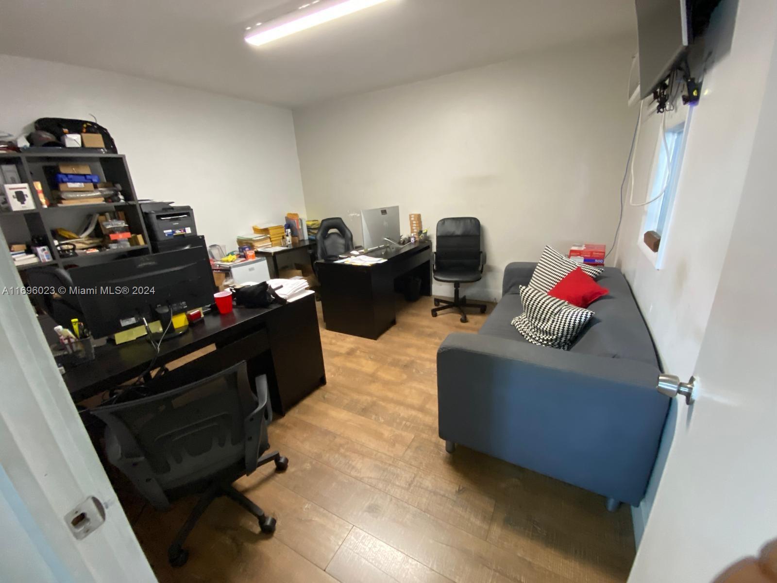 4753 Nw 72nd Ave 4753 Property Photo 3