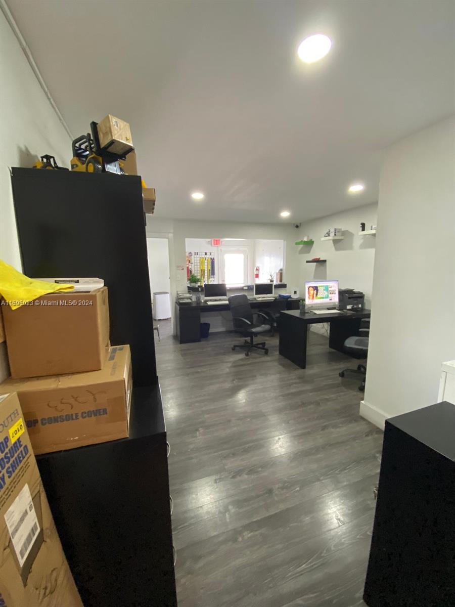 4753 Nw 72nd Ave 4753 Property Photo 4