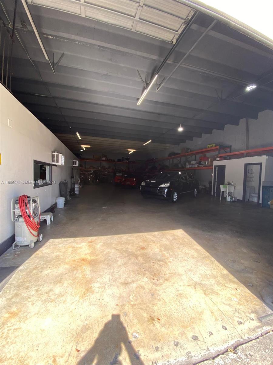 4753 Nw 72nd Ave 4753 Property Photo 6