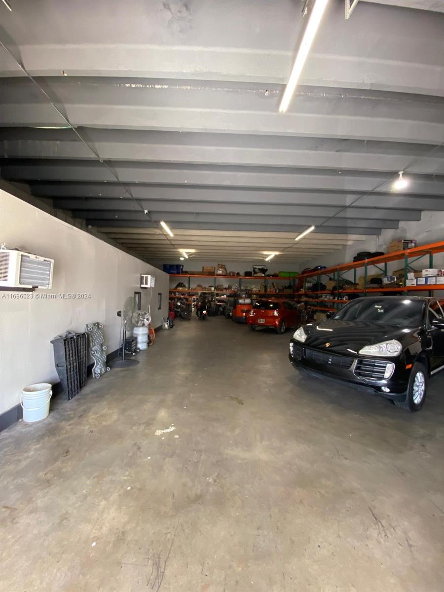 4753 Nw 72nd Ave 4753 Property Photo 7