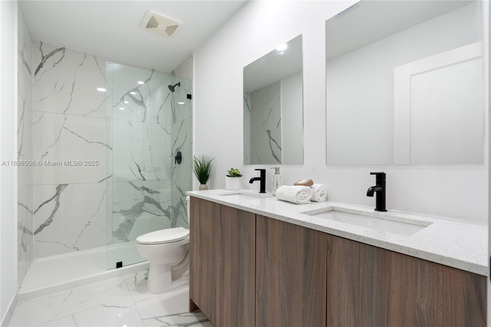 1344 Nw 2 Terr Property Photo 16