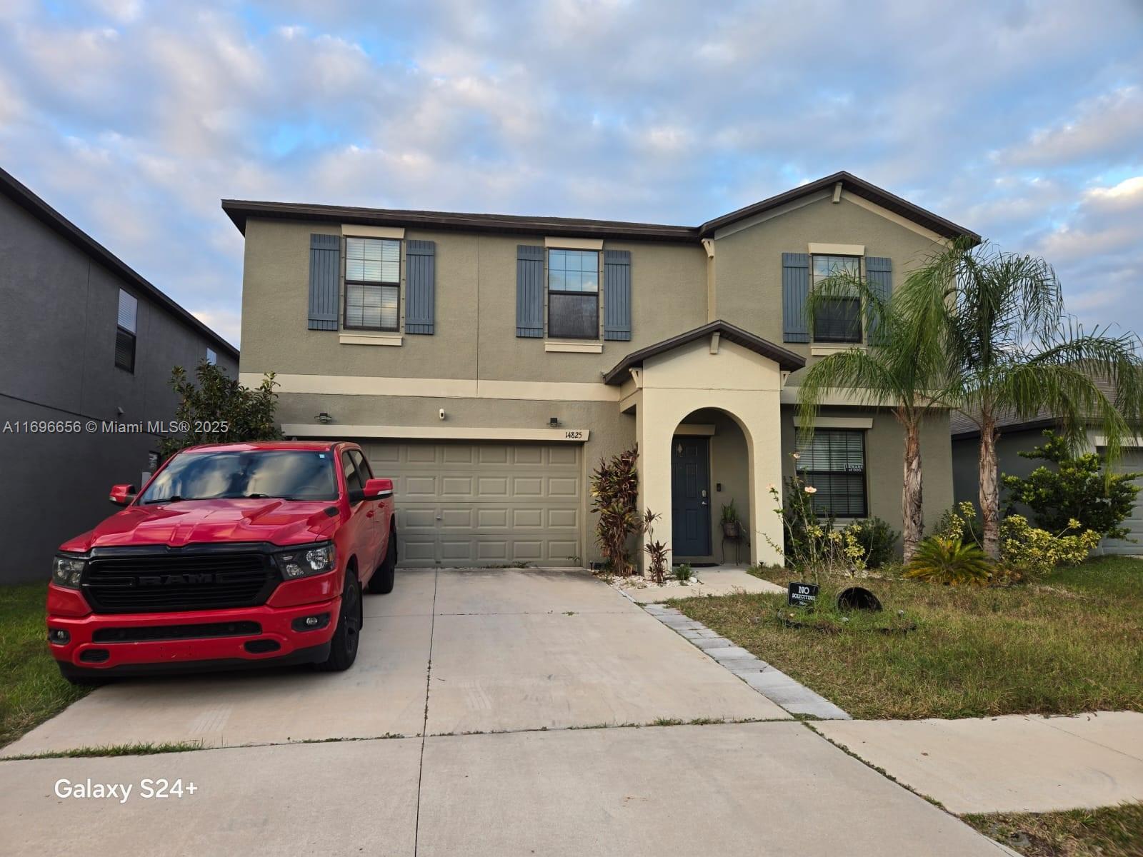 14825 Crescent Rock Drive Property Photo 1