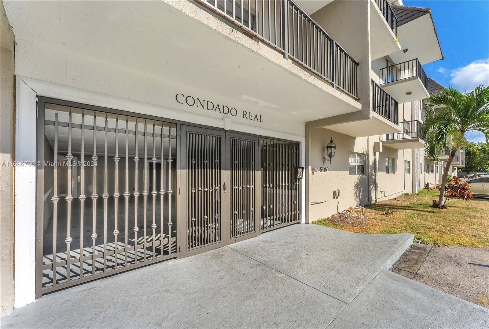 5100 Sw 41st St Ph2 Property Photo