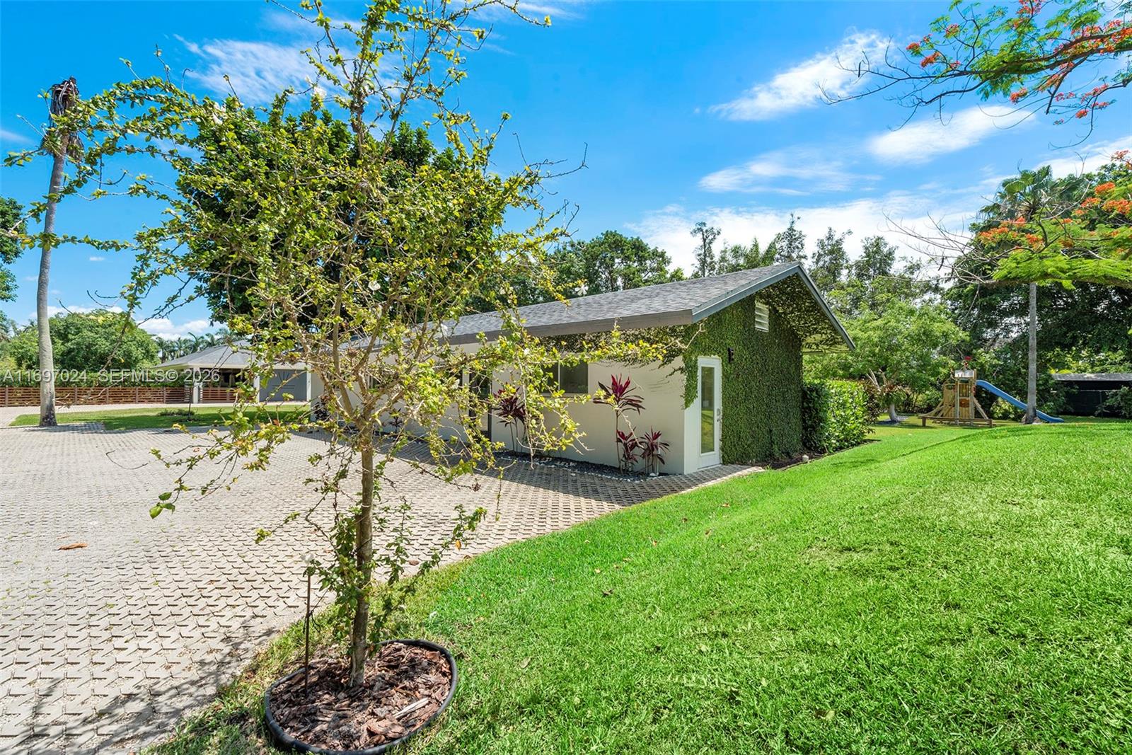 14305 Stirling Rd Property Photo 62