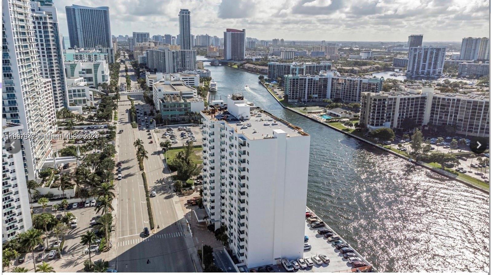 3000 S Ocean Dr 1012 Property Photo 1