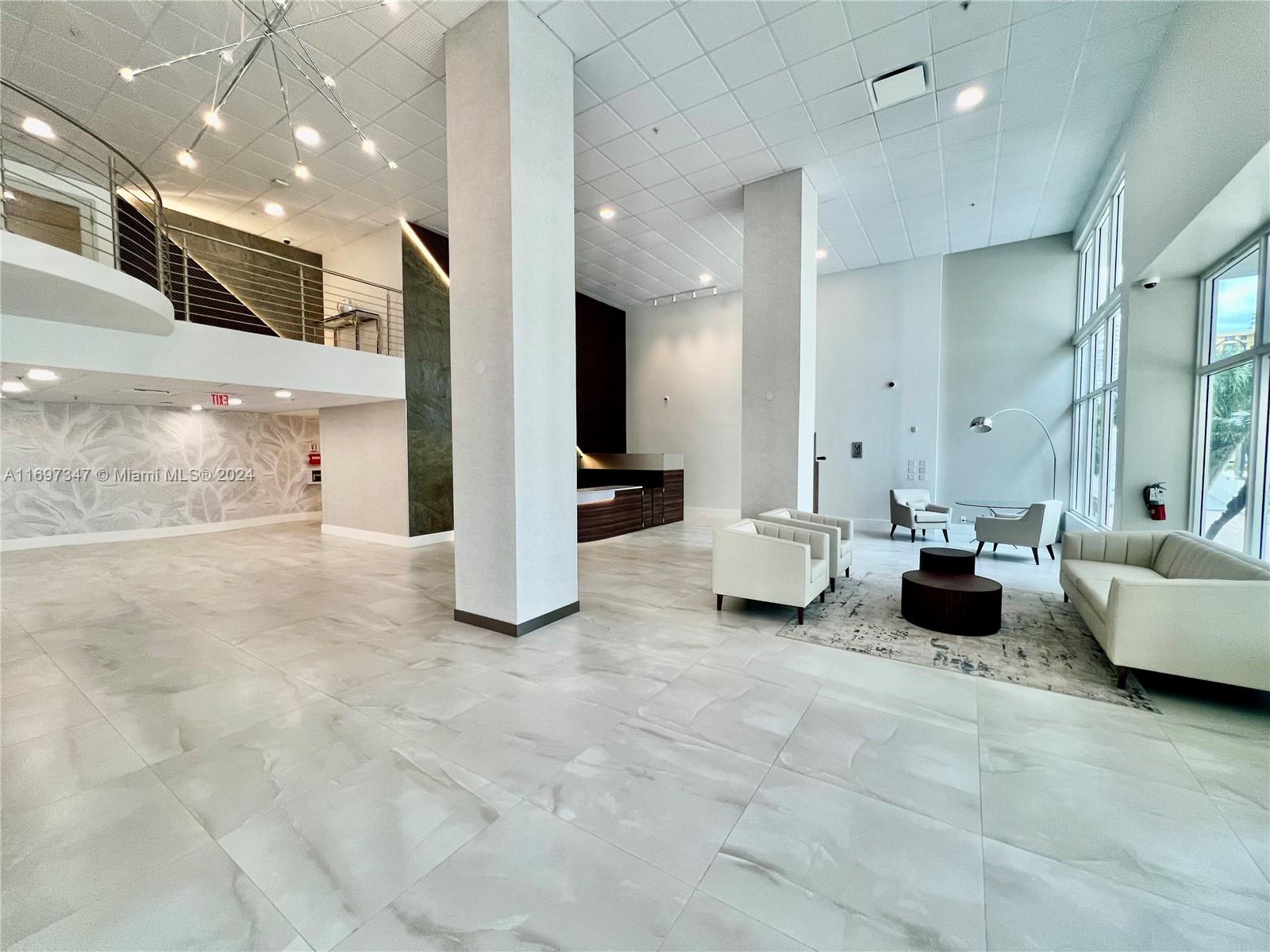 3000 S Ocean Dr 1012 Property Photo 15