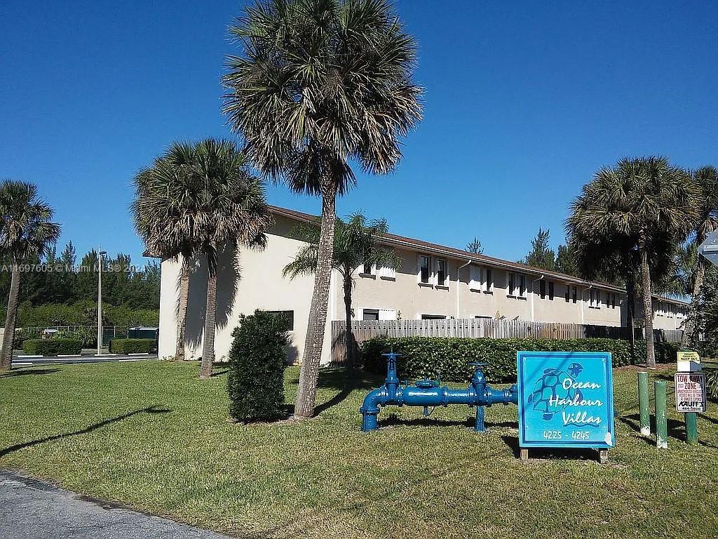4235 N Highway A1a 12 Property Photo