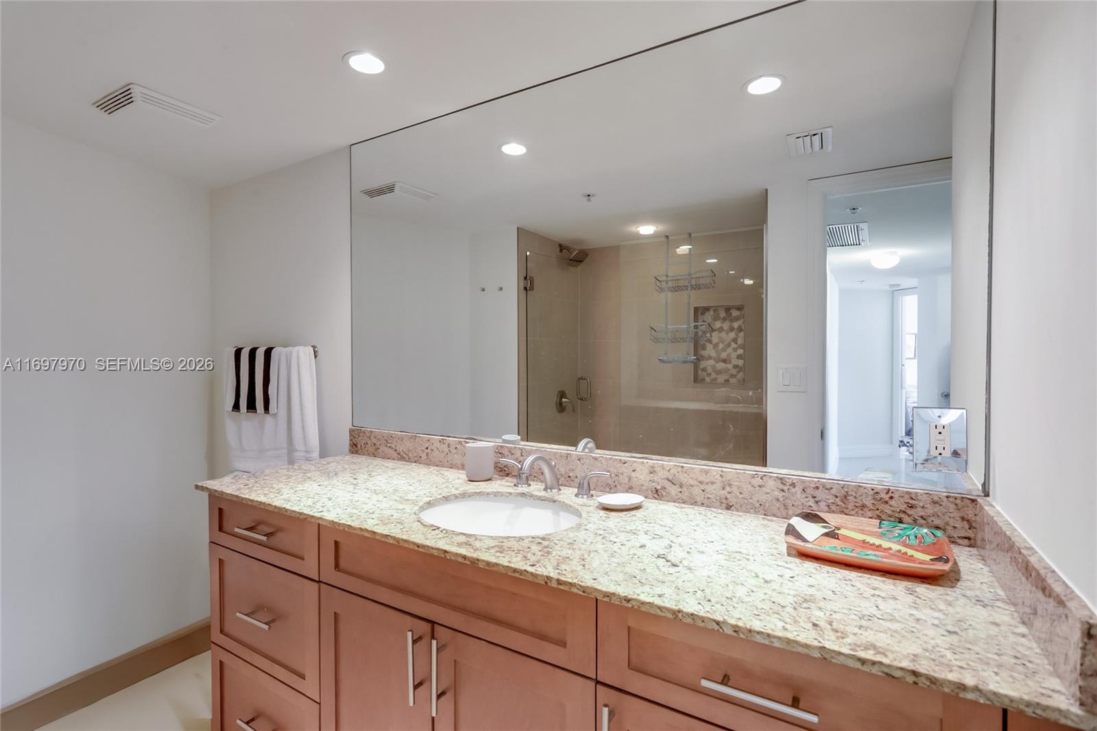3000 N Ocean Dr 10b Property Photo 16