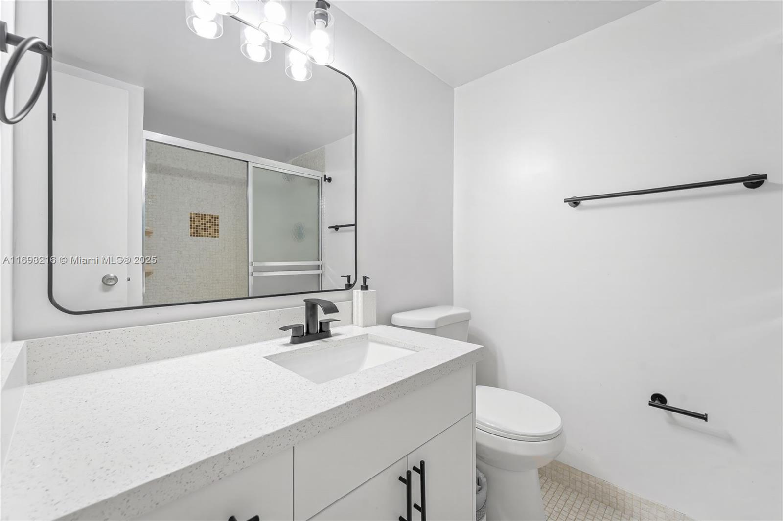 5700 Collins Ave 5b Property Photo 22