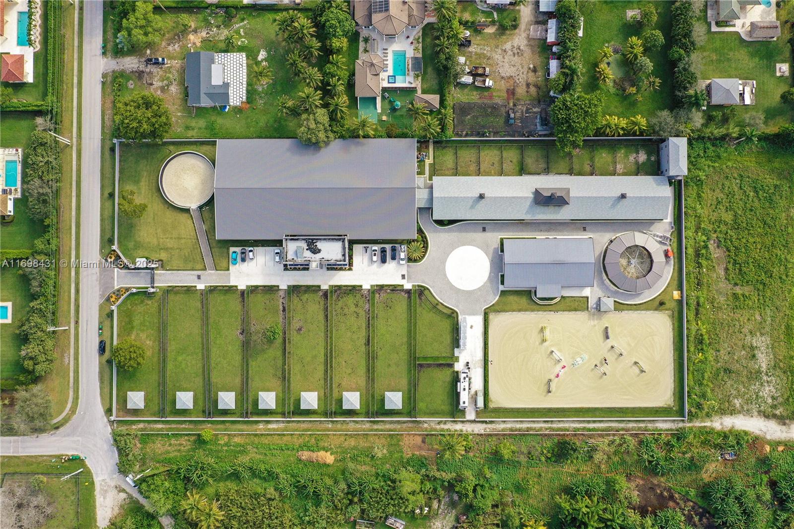 A11698431 Property Photo 1