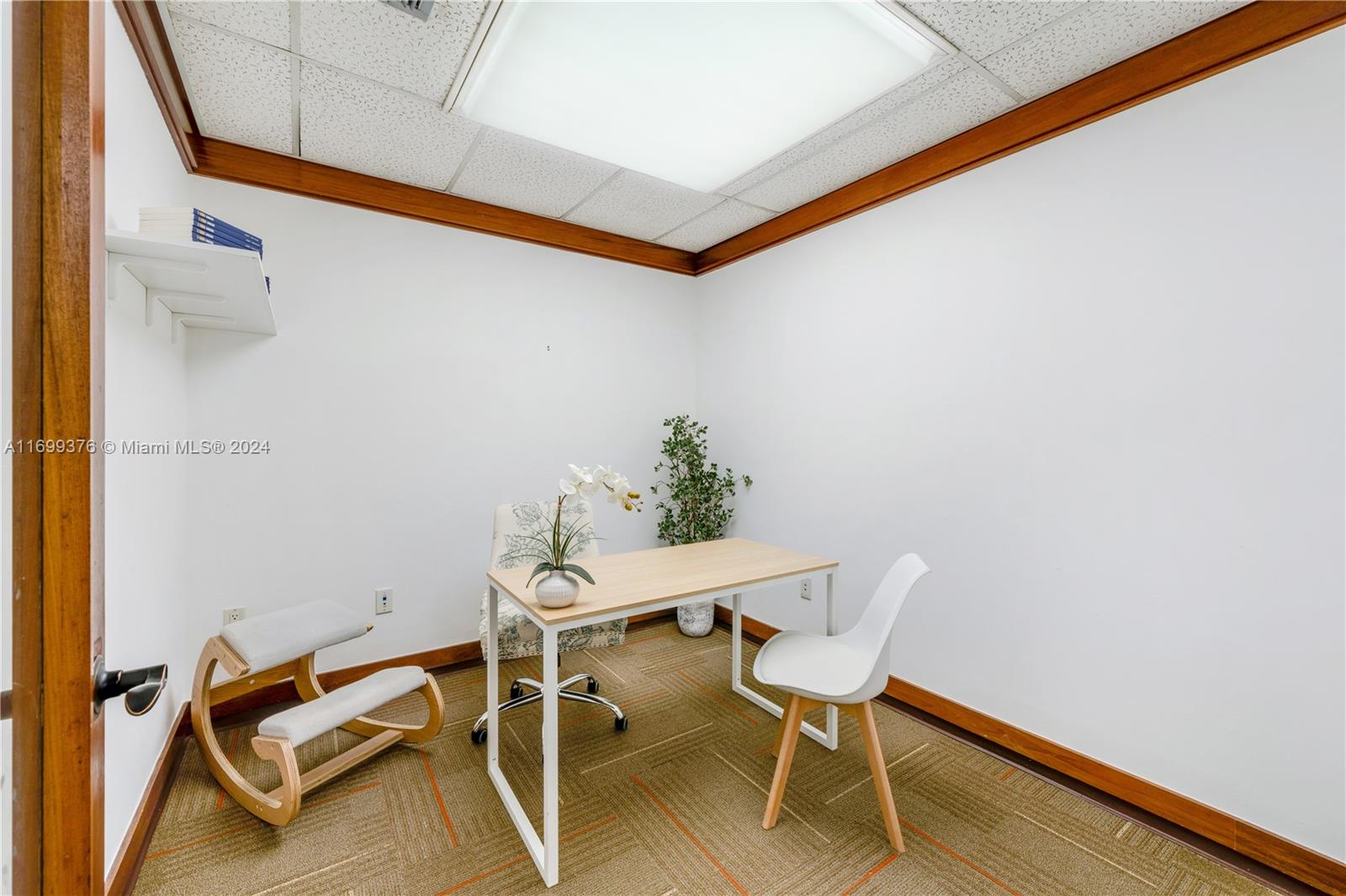 111 Ne 1st St 3 Property Photo 20