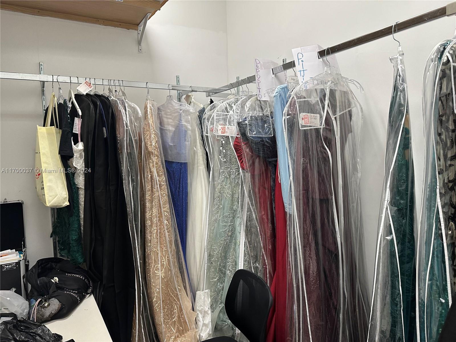 14248 Sw 8th St Property Photo 11