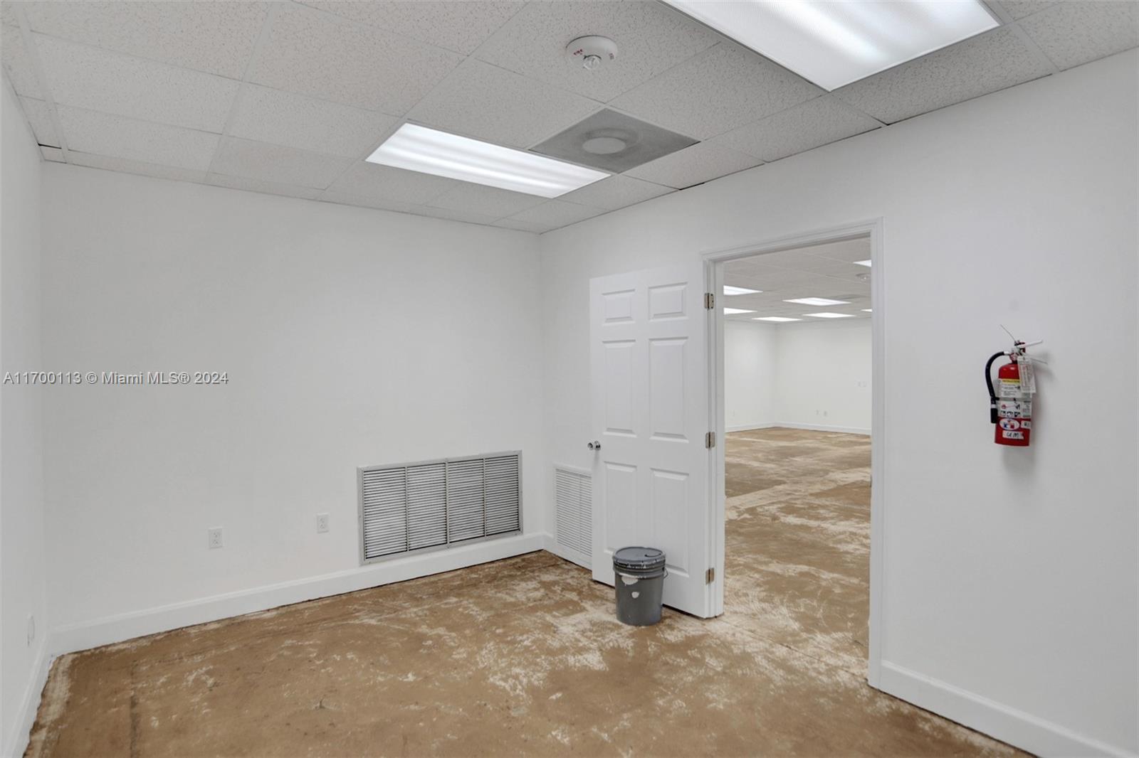 5915 Ponce De Leon Blvd 18 Property Photo 11