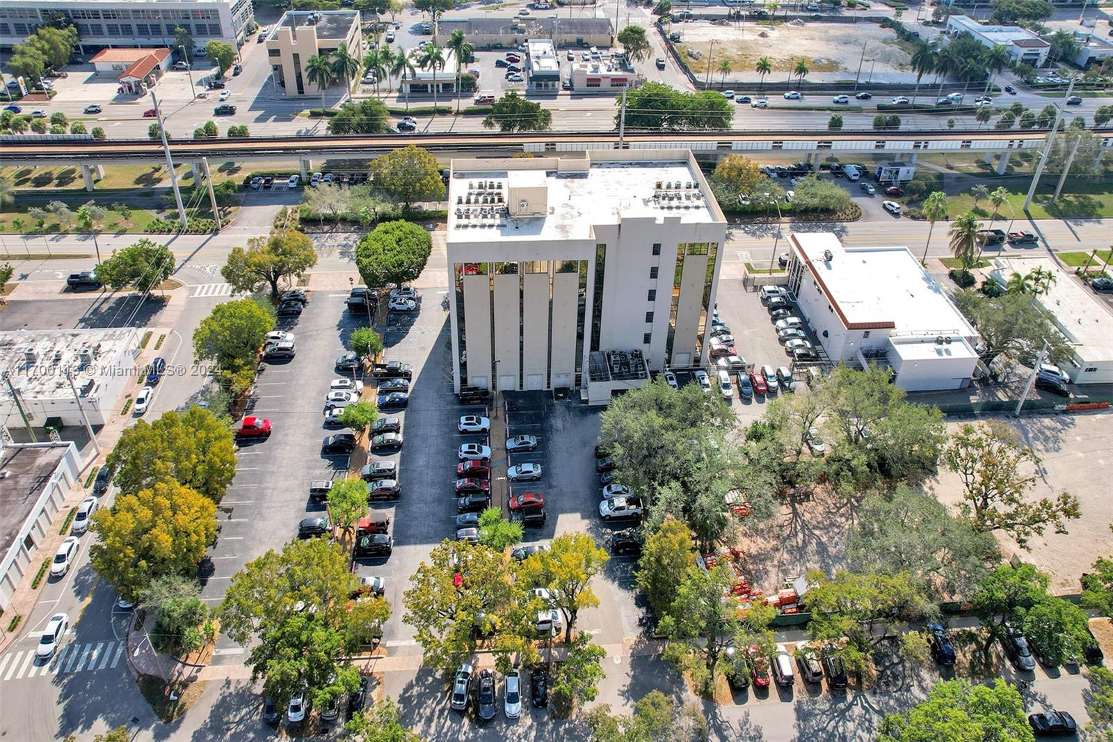 5915 Ponce De Leon Blvd 18 Property Photo 18