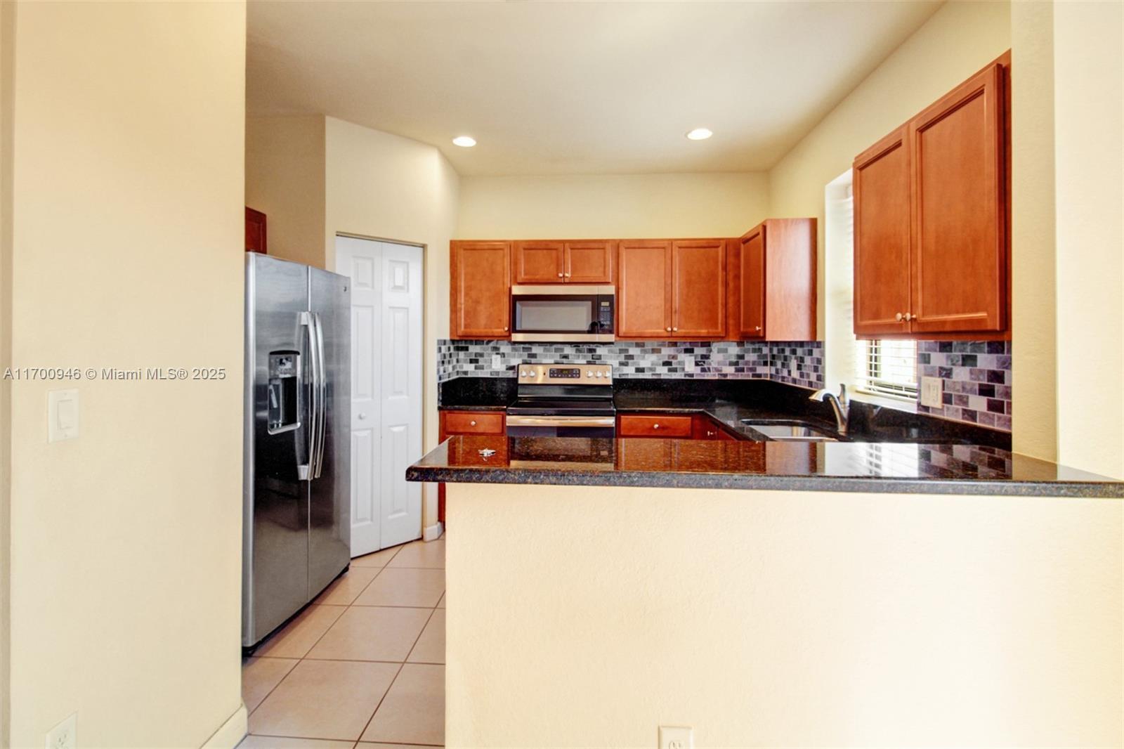 23931 Sw 117th Ct Property Photo 5