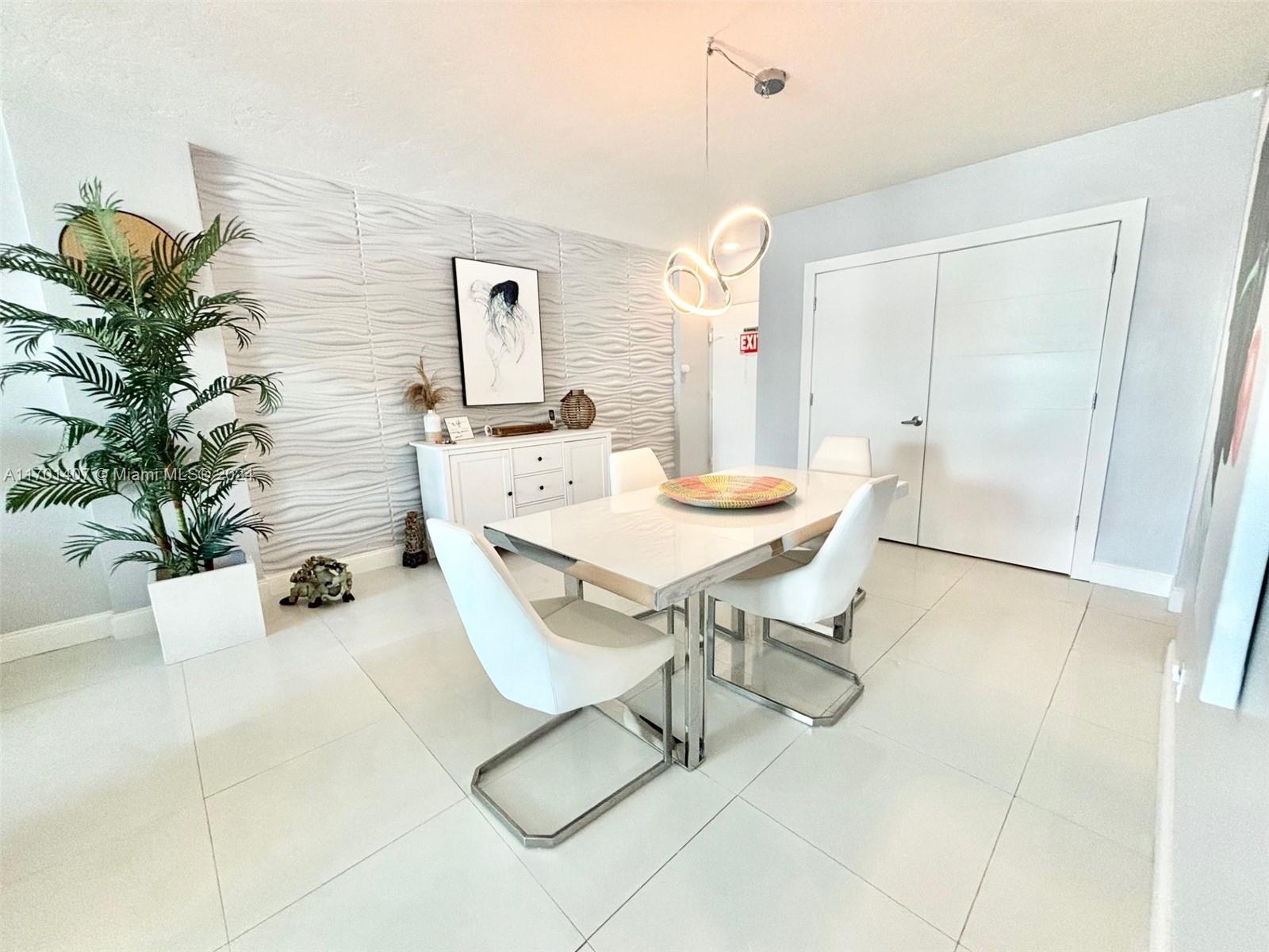 3801 S Ocean Dr 15a Property Photo 8