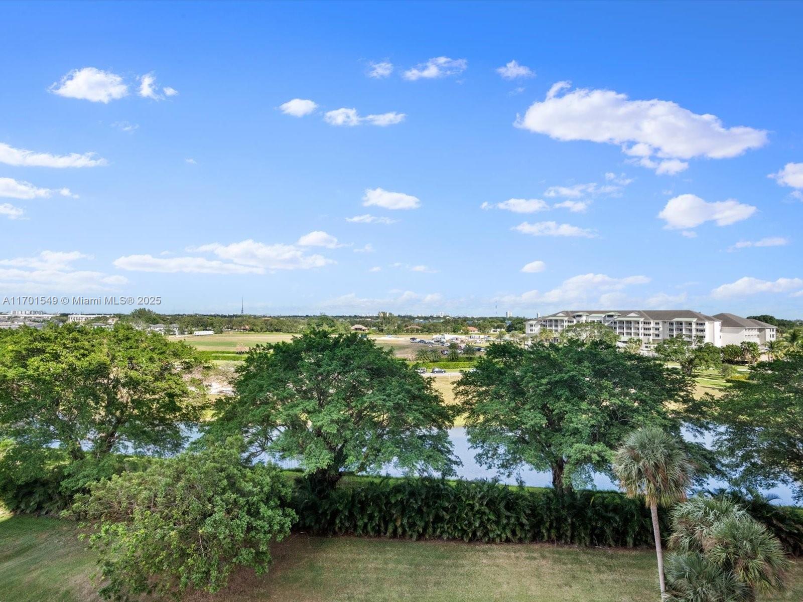 2480 Presidential Way 702 Property Photo 31
