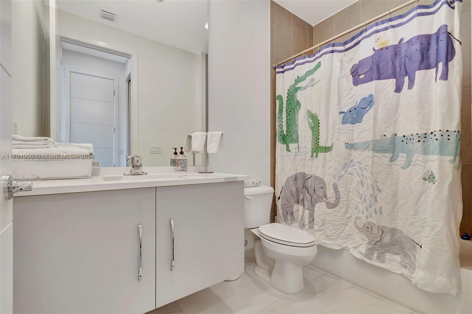17106 Rainbow Falls Trl Property Photo 40