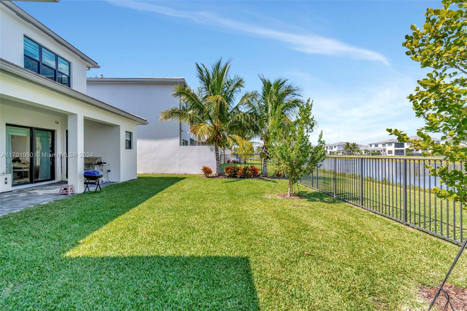 17106 Rainbow Falls Trl Property Photo 55