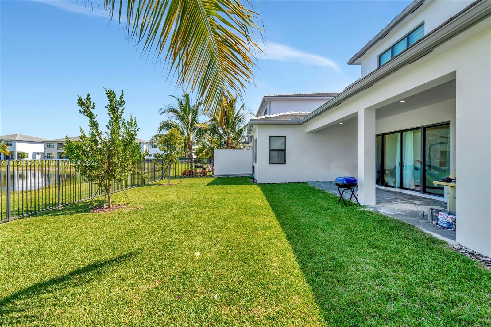 17106 Rainbow Falls Trl Property Photo 56