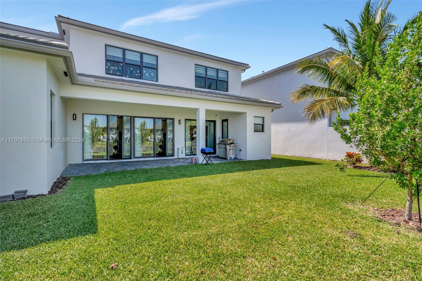 17106 Rainbow Falls Trl Property Photo 57