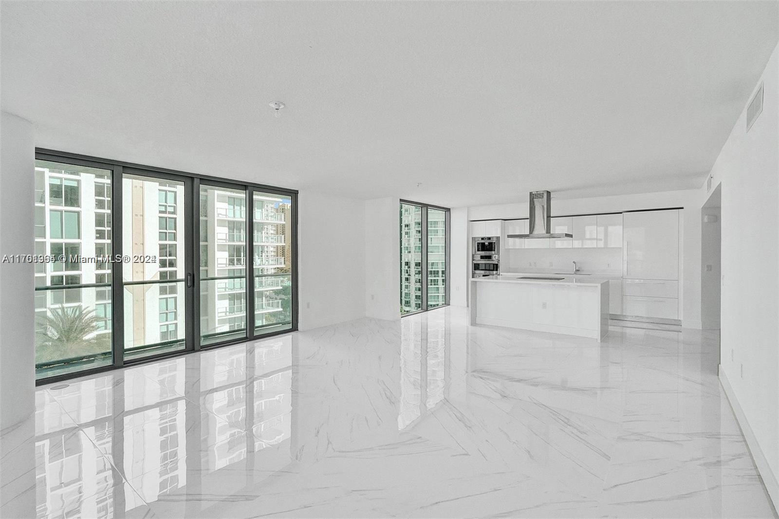 330 Sunny Isles Blvd 5-907 Property Photo 13